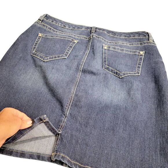 Nine West Distressed Denim Blue Jean Skirt - Picture 4 of 8